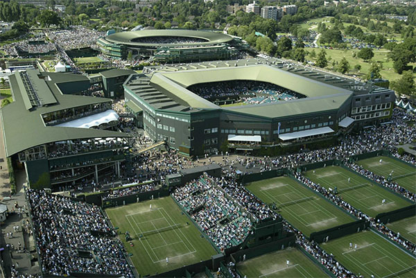 Мертон расположен в юго-западной части Лондона и, пожалуй, наиболее знаменит во всем мире благодаря проходящему здесь Уимблдонскому теннисному турниру