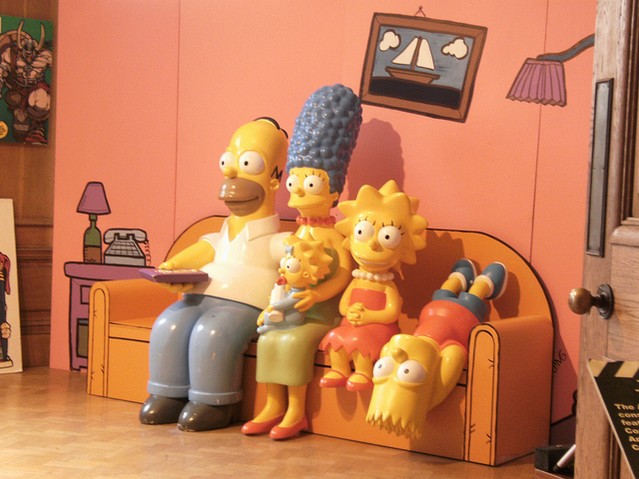 Представлена и экспозиция некоторых мультипликационных героев и мифических персонажей. Например, здесь можно посидеть на диване вместе с семейкой Симпсонов.