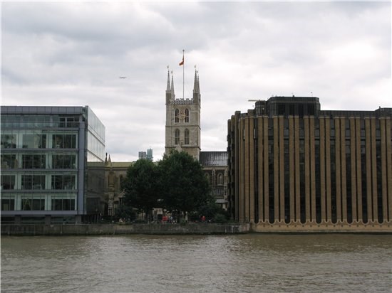 Саутуоркский собор — готическая сказка в центре Лондона.
