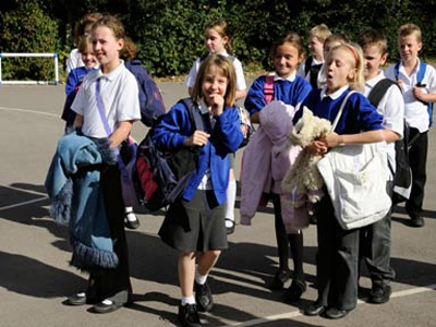 Согласно отчету, опубликованному сегодня, обучение детей в государственных школах Великобритании обходится родителям в сумму, превышающую 22 000 фунтов за весь академический период