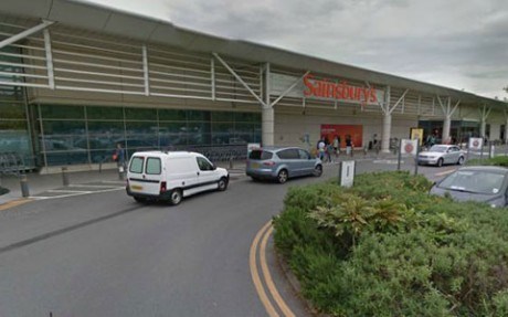 Из торгового центра в Саутгемптоне были эвакуированы посетители: подозревают утечку газа в Sainsbury’s