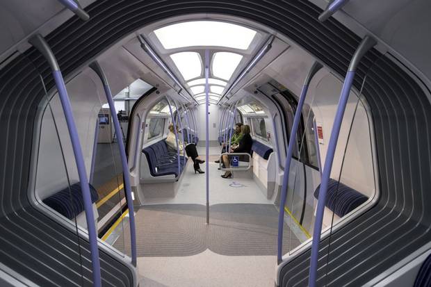 Следующее поколение поездов лондонского метро представили сегодня немецкие производители. 