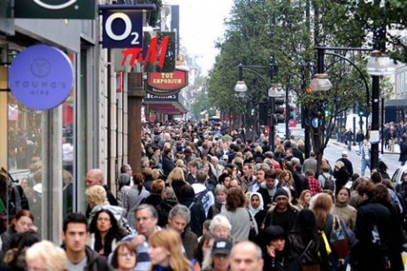 Как показывают официальные данные, население Лондона растёт вдвое быстрее, чем в остальной части Великобритании.