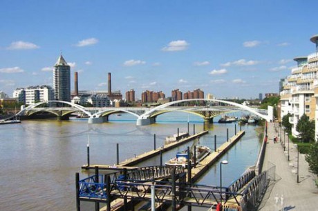 Первый новый пешеходный мост через Темзу за 10 лет