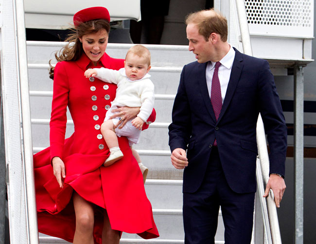 Принц Уильям и Кейт Миддлтон прибыли с визитом в Новую Зеландию