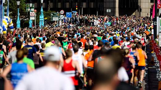 Участник лондонского марафона скончался на финише