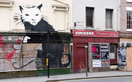 Бэнкси опубликовал на своём сайте сообщение, в котором осудил организаторов открывшейся в Лондоне выставки Stealing Banksy.