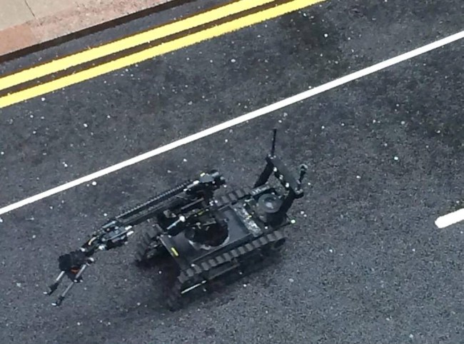 В деловом квартале Лондона полицейскими был взорван подозрительный пакет