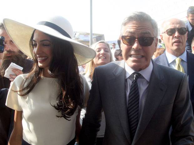Джордж Клуни и Амаль Аламуддин купили остров в Англии
