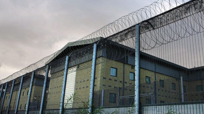 Просидевший почти всю жизнь в тюрьме британский преступник выйдет на свободу