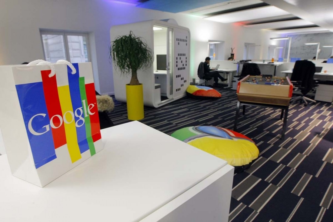 Американская интернет-корпорация Google открыла первый собственный «офлайн магазин». 