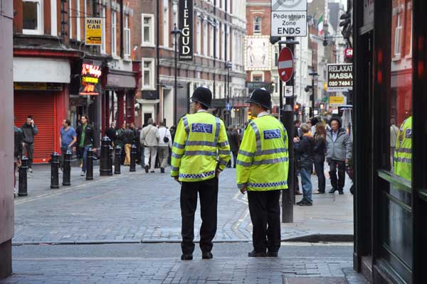 В Лондоне после нападения на синагогу задержаны шесть человек